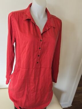 Time and Tru Red Long-Sleeve Button Front Tunic